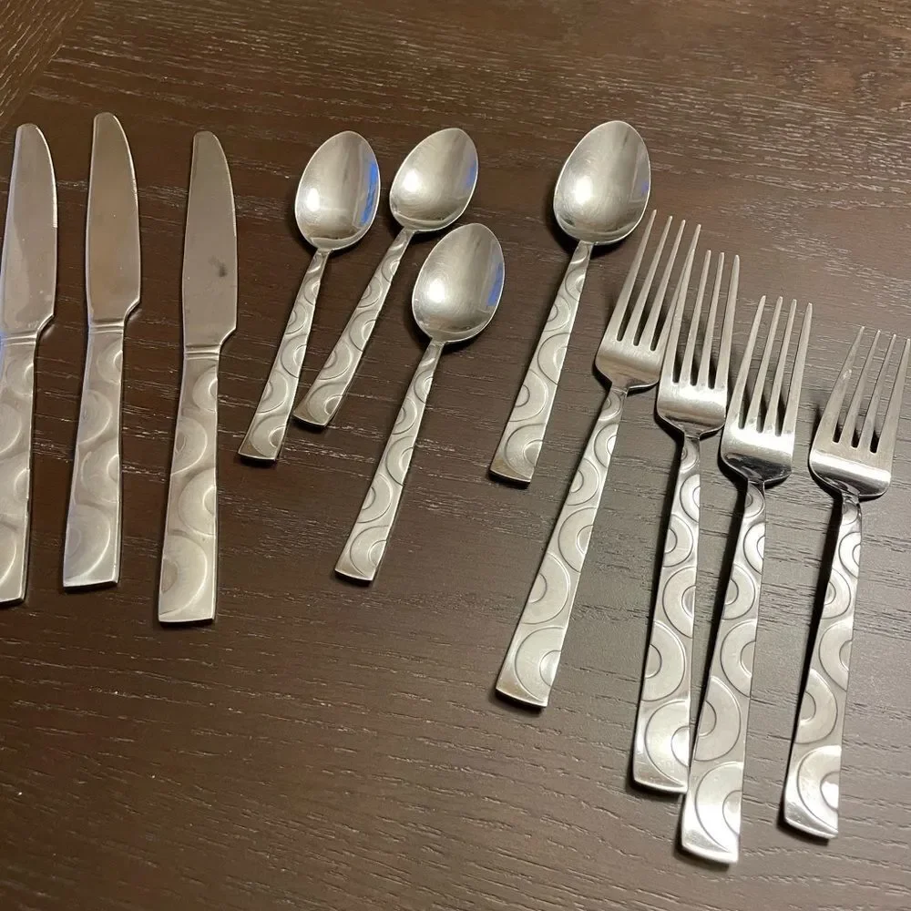 Pfaltzgraff 18/10 Garland Frost Extra Flatware Pieces